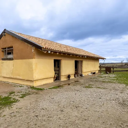 Casitas Granja El Enebral Alojamento de Turismo Rural *