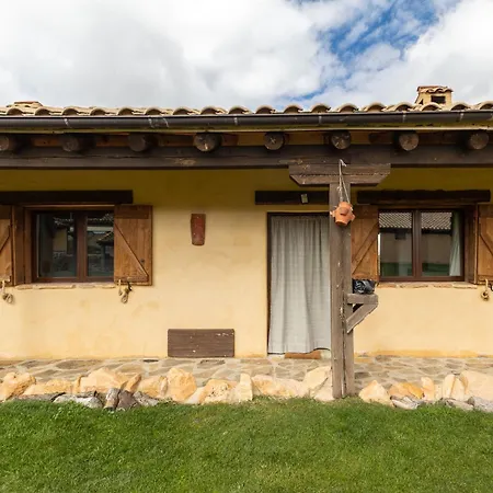 Casitas Granja El Enebral Santo Tomé del Puerto