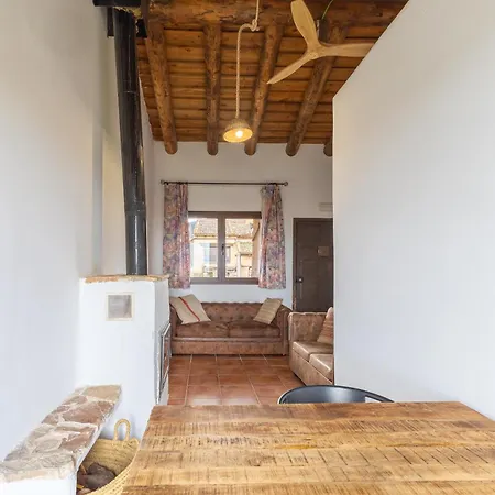 Casitas Granja El Enebral