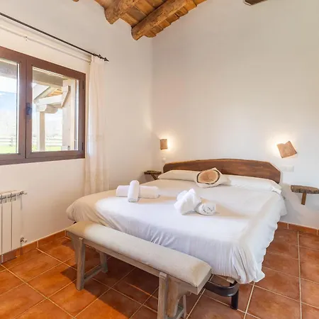 Casitas Granja El Enebral *